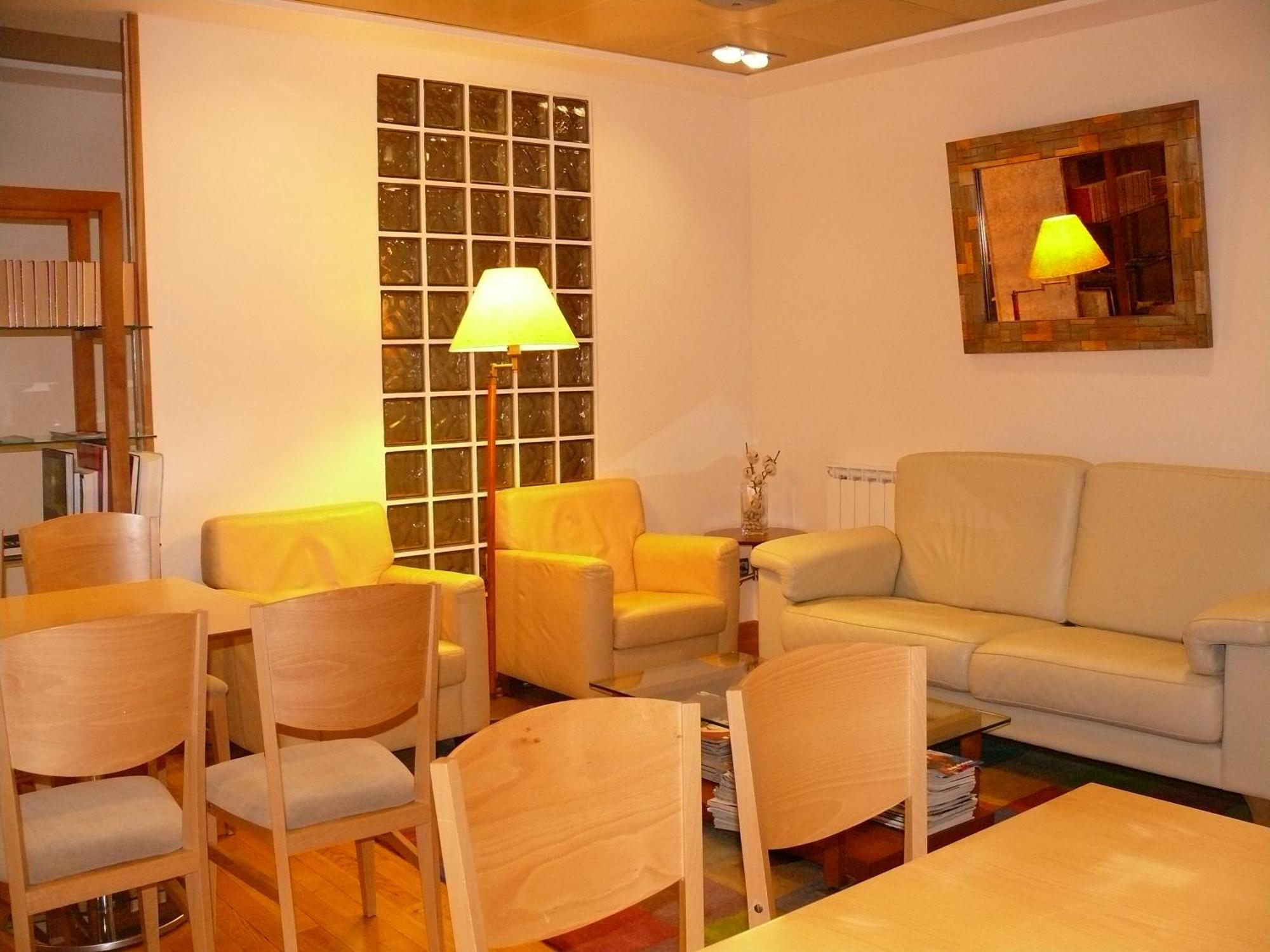 Hotel Nochendi Onís Eksteriør bilde